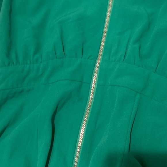 Cold-Shoulder Ruffled Jumpsuit - Picture 7 of 8